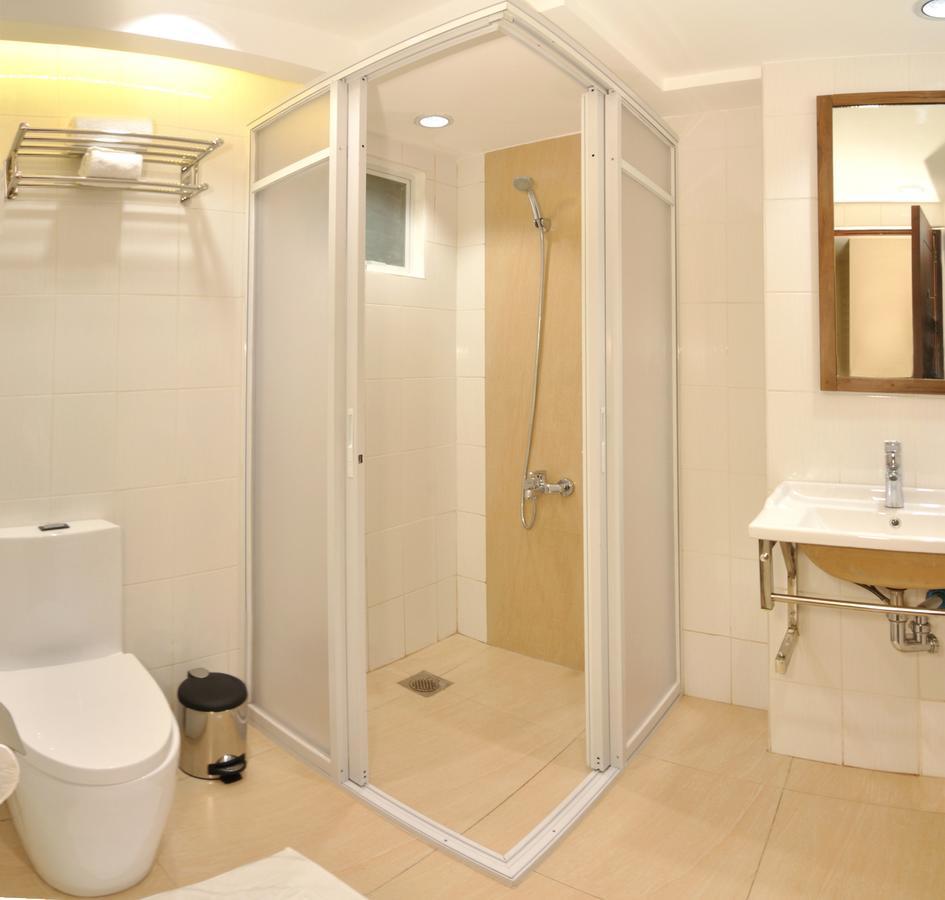 Belian Hotel Тагбиларан Экстерьер фото