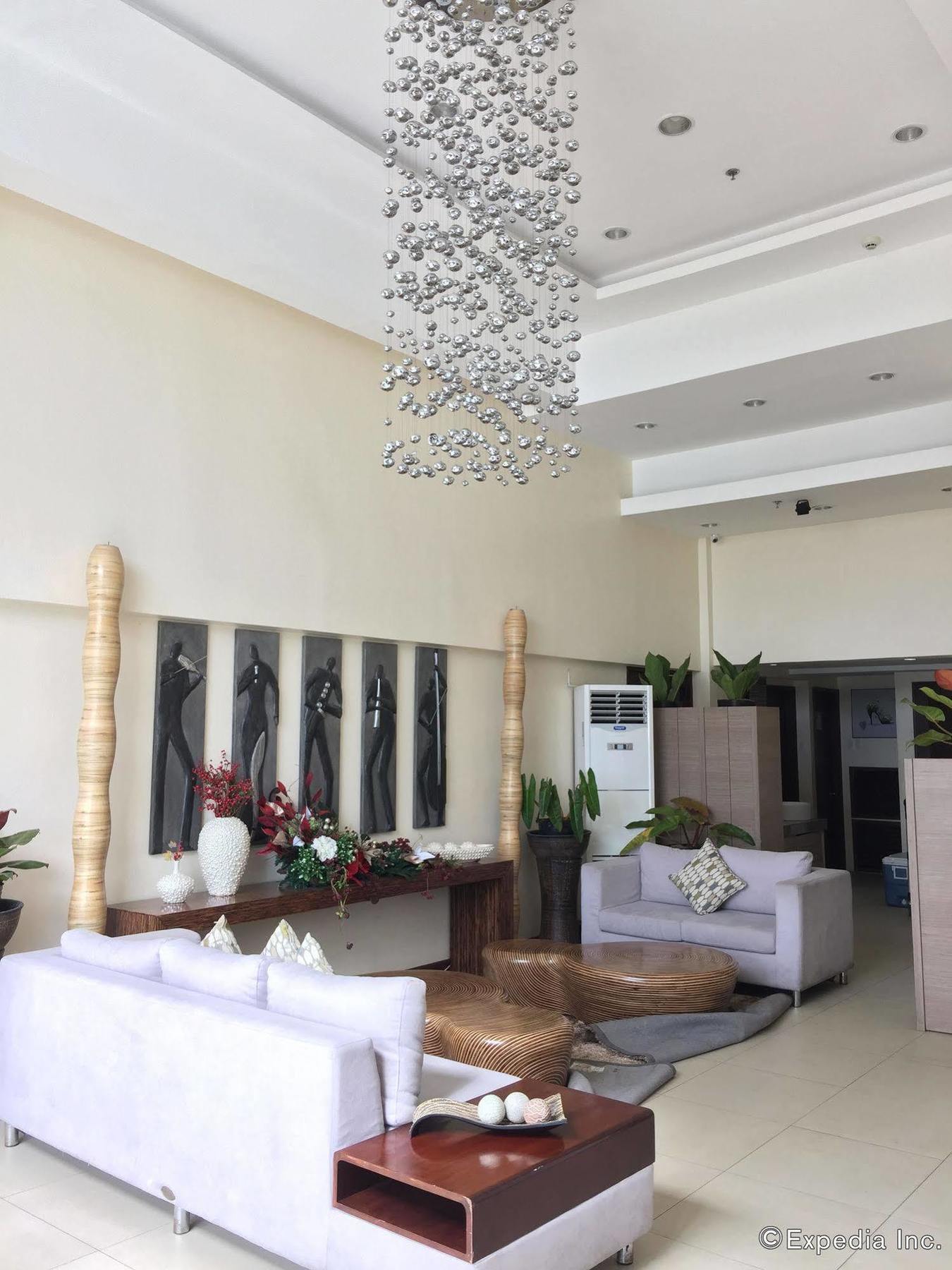 Belian Hotel Тагбиларан Экстерьер фото